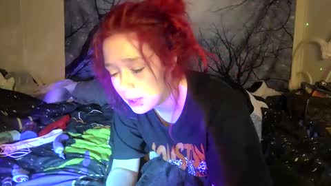 TEXASGIRLLLL online show from February 10, 2:59 pm