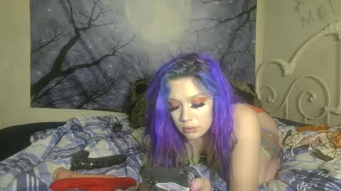 TEXASGIRLLLL online show from January 3, 1:05 am