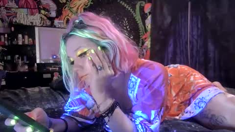 TEXASGIRLLLL online show from October 15, 11:51 pm