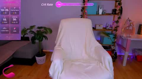Snapshot of teylor_fly chatting on February 24, 6:47 am Teylor Fly online show from February 24, 6:47 am
