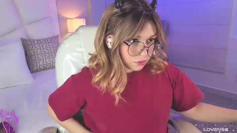 Thalia21 online show from September 15, 11:01 pm