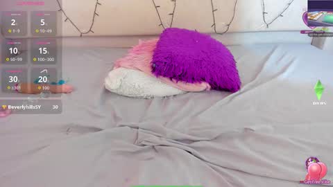 thaliawood4 online show from January 17, 6:04 pm