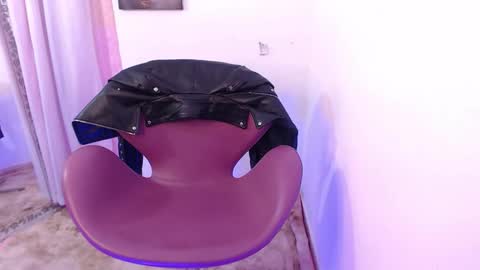   online show from March 27, 11:16 pm