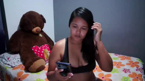 Thania Pink online show from September 18, 10:52 pm