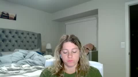 thatprettyblondegirl online show from January 24, 1:24 am