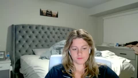thatprettyblondegirl online show from March 1, 1:43 am