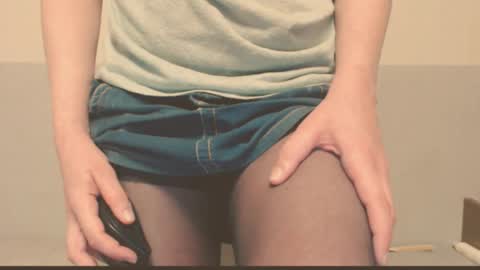 Eva online show from November 10, 11:44 pm