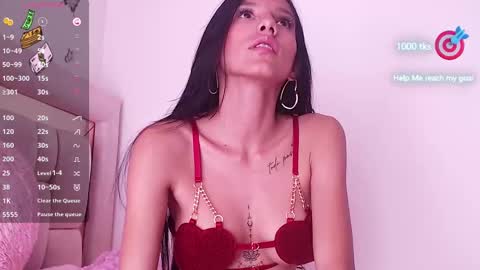 Andrea online show from February 12, 4:55 pm