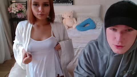 the_slutty_fox online show from April 17, 7:43 am