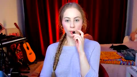 Ally    STREAMING ON TWITCH NOW Check my Twitter for updates online show from May 4, 9:07 pm