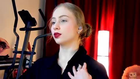 Snapshot of the_steel_magnolia_ chatting on September 26, 1:47 am Ally STREAMING ON TWITCH NOW Check my Twitter for updates online show from September 26, 1:47 am