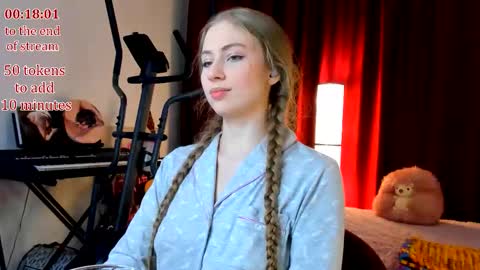 Snapshot of the_steel_magnolia_ chatting on September 17, 10:41 pm Ally STREAMING ON TWITCH NOW Check my Twitter for updates online show from September 17, 10:41 pm