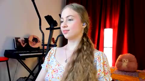 Snapshot of the_steel_magnolia_ chatting on October 23, 5:41 pm Ally STREAMING ON TWITCH NOW Check my Twitter for updates online show from October 23, 5:41 pm