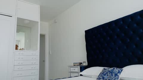 Lily Marie online show from October 4, 7:29 pm