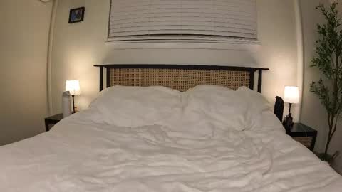 Snapshot of thenaturallovers chatting on October 24, 3:24 am naturallovers online show from October 24, 3:24 am