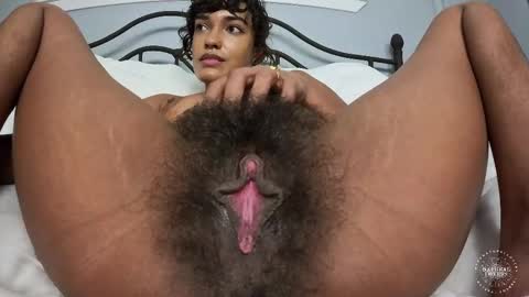 Snapshot of thenaturallovers chatting on September 20, 2:21 am naturallovers online show from September 20, 2:21 am