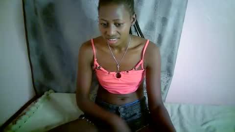 Snapshot of therry_heart chatting on October 27, 7:52 pm hearty online show from October 27, 7:52 pm