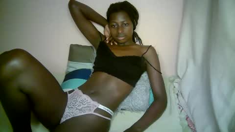 Snapshot of therry_heart chatting on September 27, 6:42 am hearty online show from September 27, 6:42 am