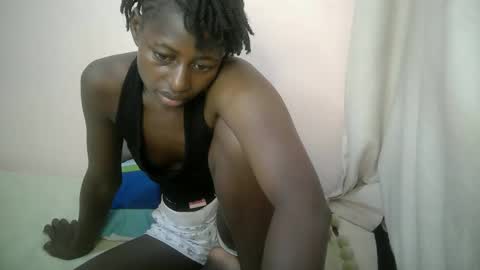 Snapshot of therry_heart chatting on September 11, 6:58 am hearty online show from September 11, 6:58 am