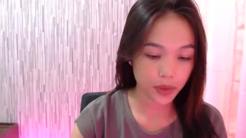 thessssy online show from April 24, 10:51 am