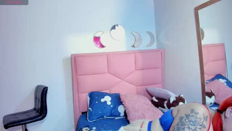 thewoman_subservient online show from September 14, 12:08 am