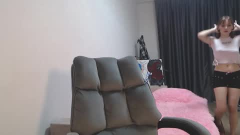 theysaidimcute online show from October 6, 1:55 am