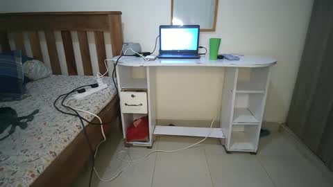 Snapshot of thiccyra90920 chatting on October 19, 11:56 am thickiana online show from October 19, 11:56 am