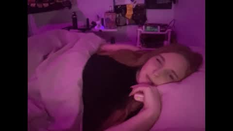 Ariel online show from December 19, 2:56 am