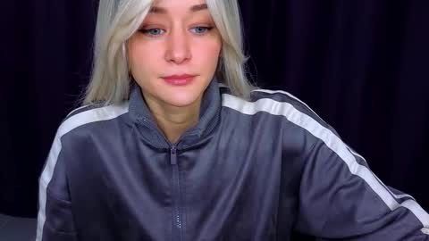 thief_of_hearts_ online show from October 2, 11:32 pm