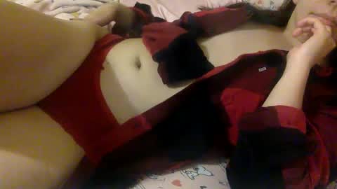 Snapshot of thiqqcutie chatting on October 8, 9:35 am Jasmine online show from October 8, 9:35 am