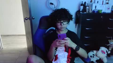 Snapshot of thomascooper_cams chatting on October 3, 8:36 pm VALERIA online show from October 3, 8:36 pm