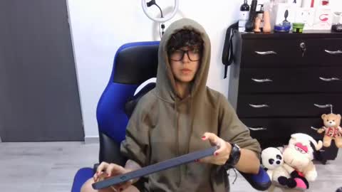 Snapshot of thomascooper_cams chatting on September 17, 1:03 am VALERIA online show from September 17, 1:03 am