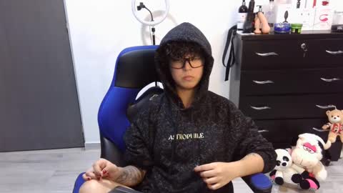 Snapshot of thomascooper_cams chatting on September 19, 1:15 am VALERIA online show from September 19, 1:15 am