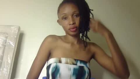 thotiana007 online show from March 12, 8:51 am
