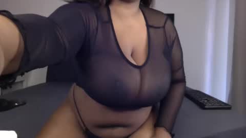 Snapshot of throatgoat2121 chatting on October 16, 7:11 am throatgoat2121 online show from October 16, 7:11 am