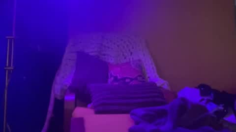 throat goat online show from December 4, 3:48 am