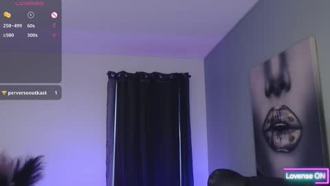 Tia Bella online show from March 14, 11:06 pm