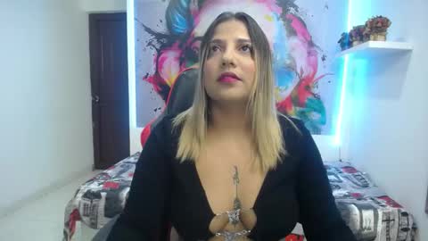 tiana_breeze online show from September 9, 1:49 am