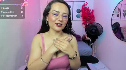 Tiara  online show from December 27, 8:50 pm