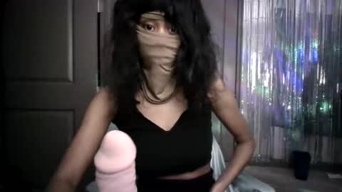 Tiara online show from January 12, 9:19 am