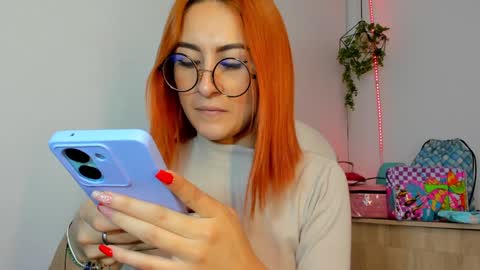 Tiarha online show from December 11, 5:21 am