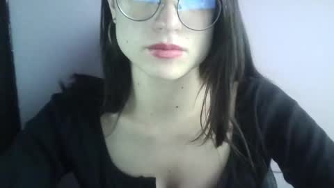 Tifanny online show from February 7, 2:15 pm