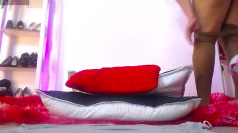 Tifanny Nails  online show from March 14, 4:19 pm