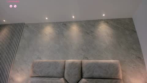 Snapshot of tifany__ross chatting on January 14, 2:29 am Tiff3 online show from January 14, 2:29 am