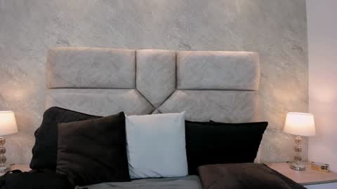 Snapshot of tifany__ross chatting on January 2, 8:02 pm Tiff3 online show from January 2, 8:02 pm