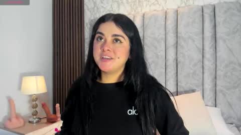 Snapshot of tifany__ross chatting on October 20, 8:12 pm Tiff3 online show from October 20, 8:12 pm