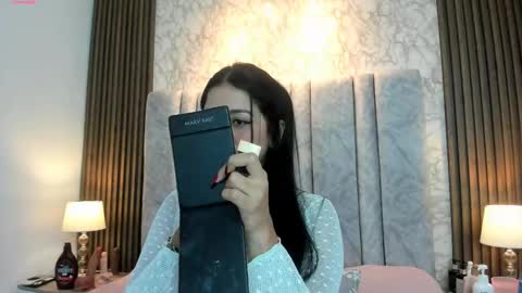 Snapshot of tifany__ross chatting on March 7, 3:08 am Tiff3 online show from March 7, 3:08 am