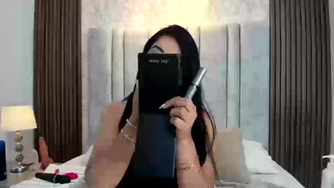 Snapshot of tifany__ross chatting on September 23, 8:51 pm Tiff3 online show from September 23, 8:51 pm