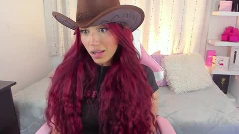 Snapshot of tifanyrose1 chatting on November 2, 3:21 am Tiffany online show from November 2, 3:21 am