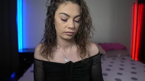 Tiffany online show from January 15, 9:30 pm